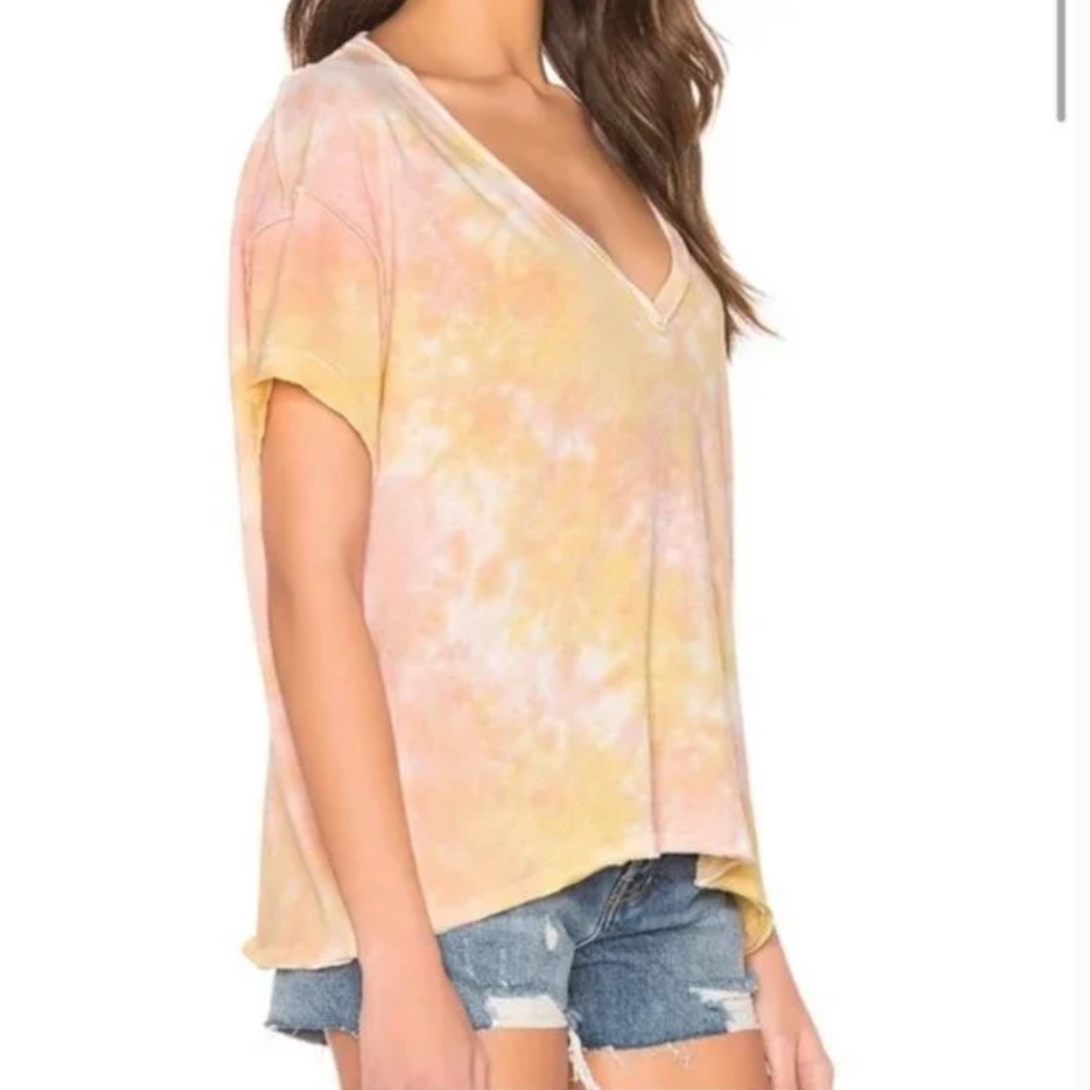 We the Free People Berry Combo Tie-Dye V-Neck T-Shirt size L